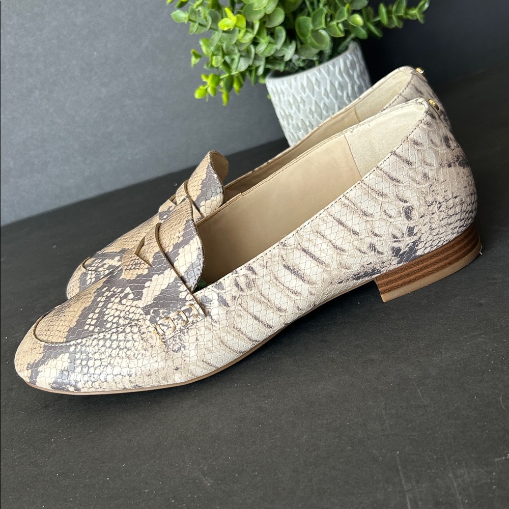 Cole Haan Go-To Pearson Python
Loafer, Women's - Picture 6 of 12